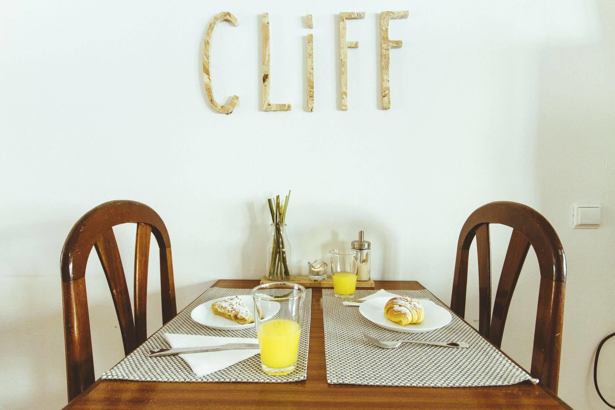 Cliff Surf House Hostel Santa Cruz  Exterior foto